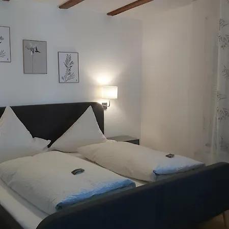 Zum Goldenen Kreuz Casa de hóspedes Wilhelmsdorf (Ravensburg)