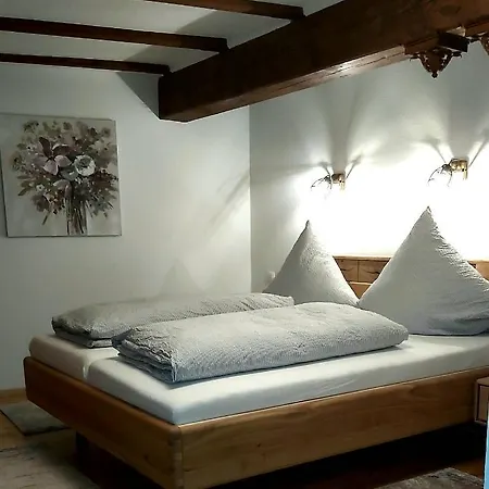 Zum Goldenen Kreuz Casa de hóspedes