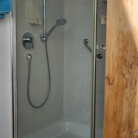 Zum Goldenen Kreuz Casa de hóspedes Wilhelmsdorf (Ravensburg)