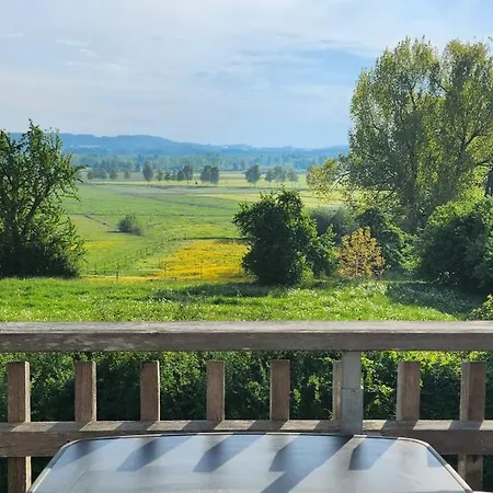 Zum Goldenen Kreuz * Wilhelmsdorf (Ravensburg)