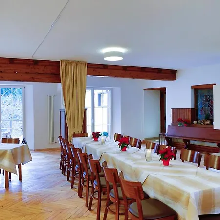 Gæstehus Zum Goldenen Kreuz Wilhelmsdorf (Ravensburg)